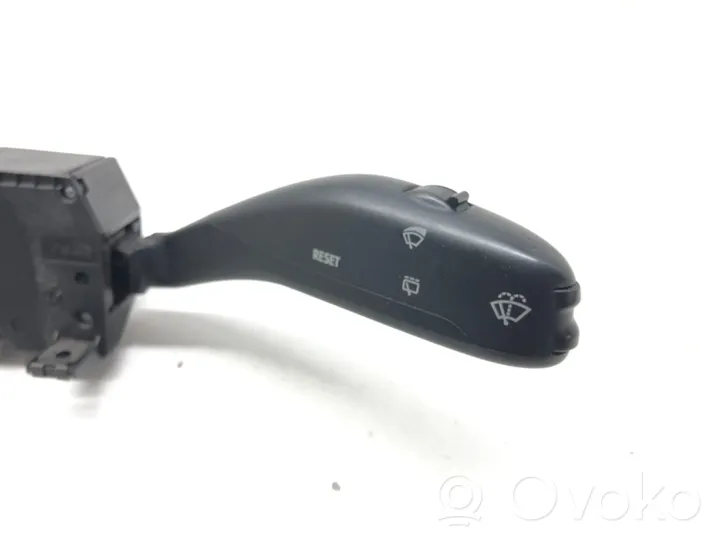 Volkswagen Polo IV 9N3 Interruptor/palanca de limpiador de luz de giro 6Q0953503DA