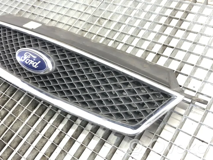 Ford Focus C-MAX Grille de calandre avant 3M51-R8138