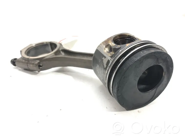 Audi A4 S4 B7 8E 8H Piston avec bielle BPW