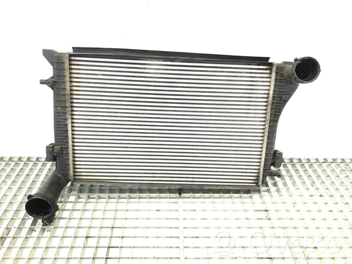 Volkswagen PASSAT B6 Chłodnica powietrza doładowującego / Intercooler 1K0145803H