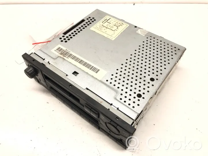 Volkswagen Polo IV 9N3 Panel / Radioodtwarzacz CD/DVD/GPS 6X0035152B