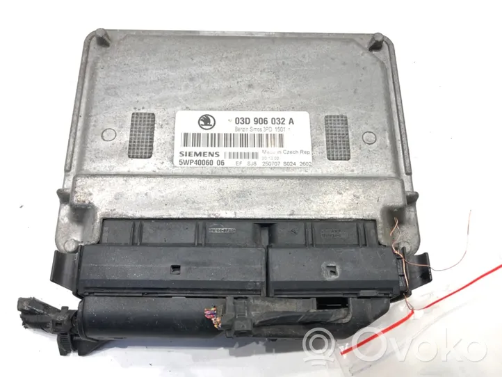 Skoda Fabia Mk1 (6Y) Galios (ECU) modulis 03D906032A