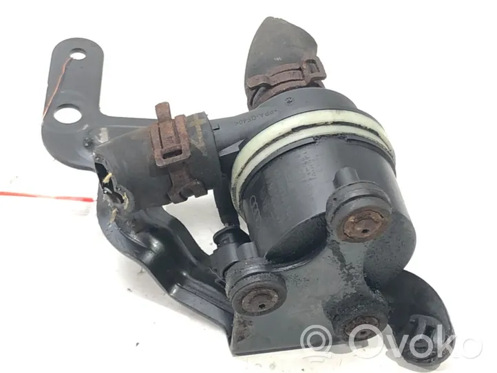 Skoda Rapid (NH) Support de filtre à huile 6R0965561A