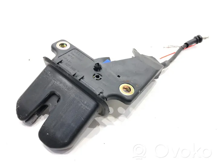 Audi A4 S4 B6 8E 8H Tailgate exterior lock 8E5827505B