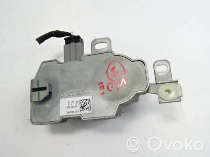 Volvo V40 Blocchetto del volante P31340956