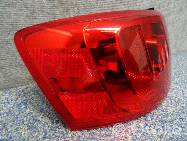 Volkswagen Jetta VI Rear/tail lights 5C6945095