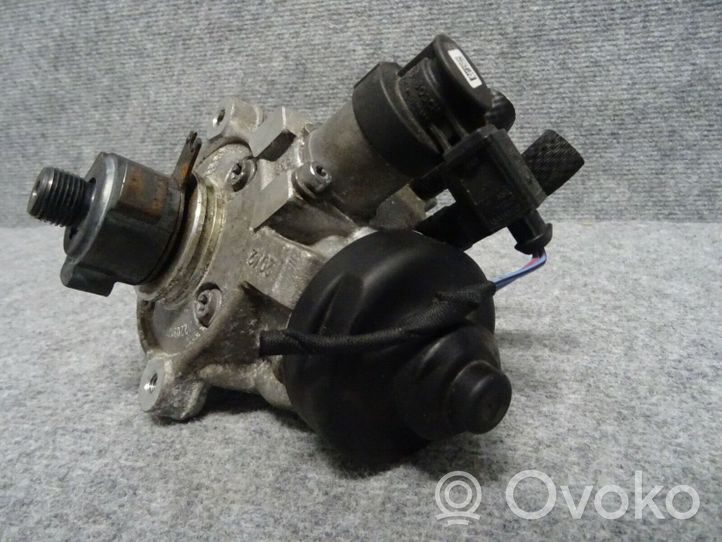 Audi A3 S3 8V Polttoaineen ruiskutuksen suurpainepumppu 04L130755E