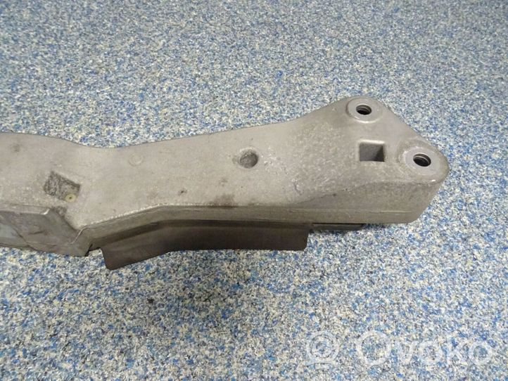 BMW 8 G14 Supporto di montaggio scatola del cambio 6861583