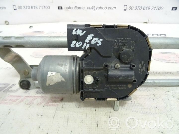 Volkswagen Eos Front wiper linkage and motor 1Q1955023C