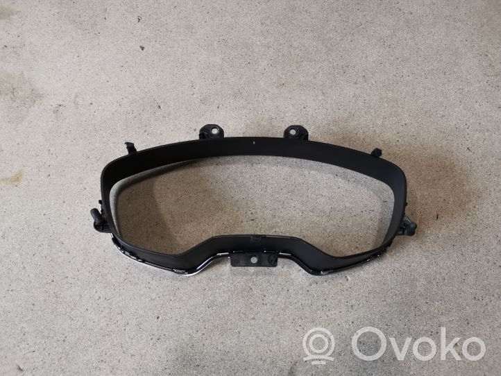 Audi TT TTS RS Mk3 8S Instrumentu paneļa dekoratīvā apdare 8S0857115