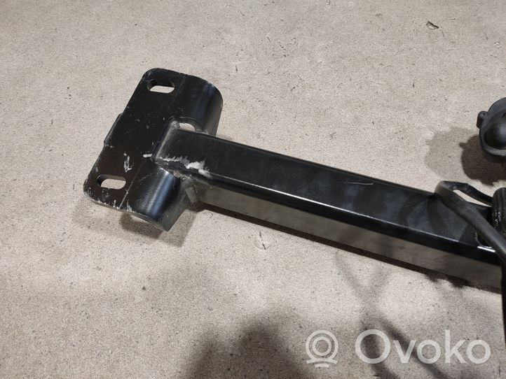 32270801 Volvo XC40 Tow bar set, 450.00 € | RRR 