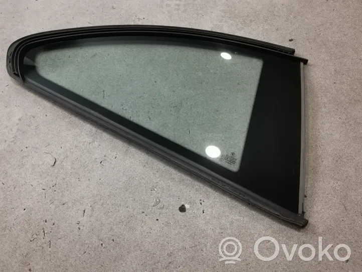 BMW 2 F22 F23 Fenêtre latérale avant / vitre triangulaire 7294346