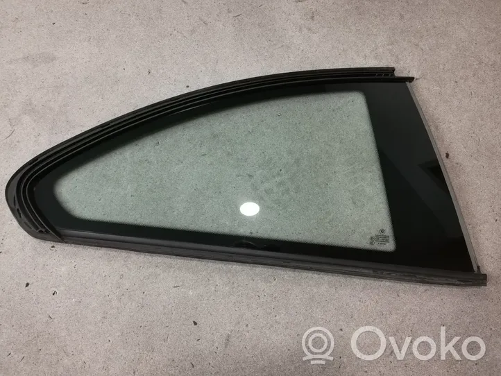 BMW 2 F22 F23 Fenêtre latérale avant / vitre triangulaire 7294346