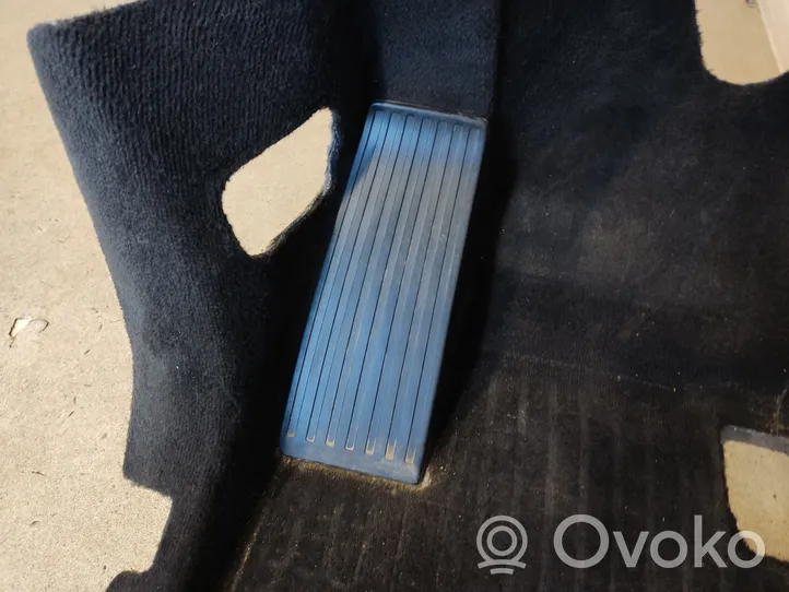 Volvo XC90 Rivestimento pavimento anteriore 32347419