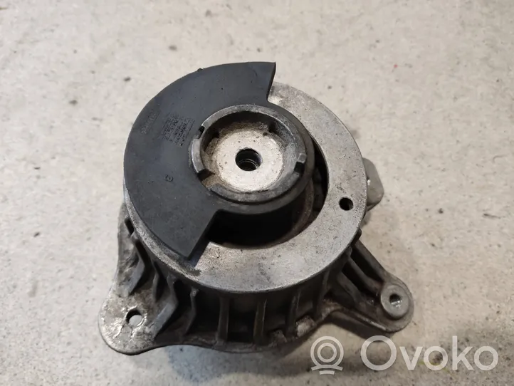 Mercedes-Benz E W213 Supporto di montaggio del motore A2132403500