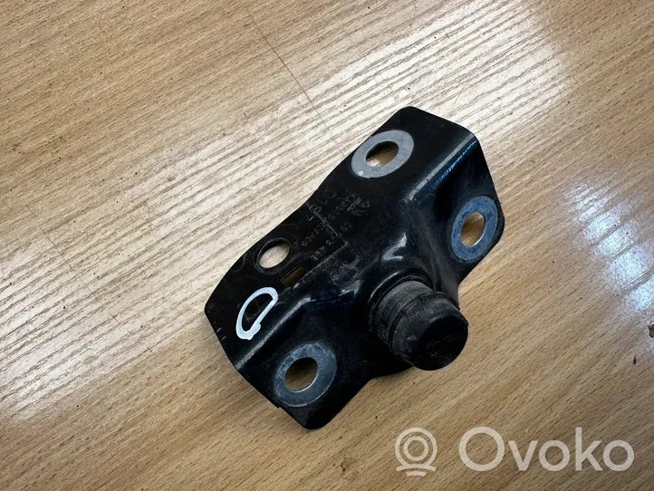 Opel Meriva B Jäähdyttimen kehyksen suojapaneelin kiinnike 13273495