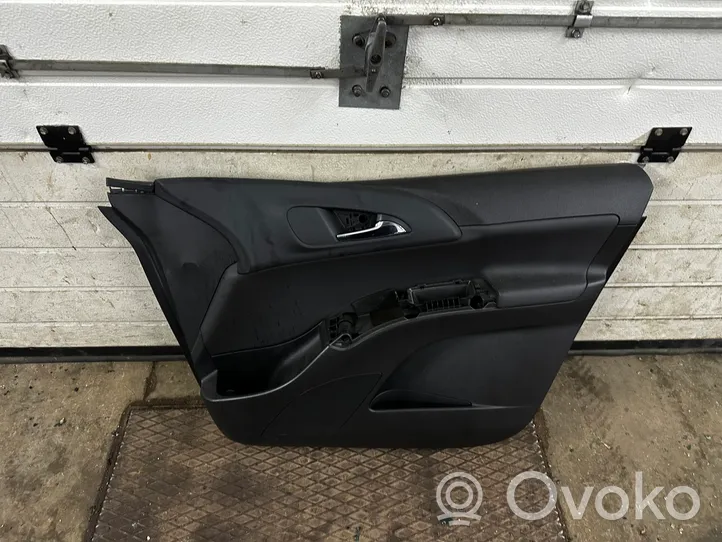 Opel Meriva B Front door card panel trim 05982