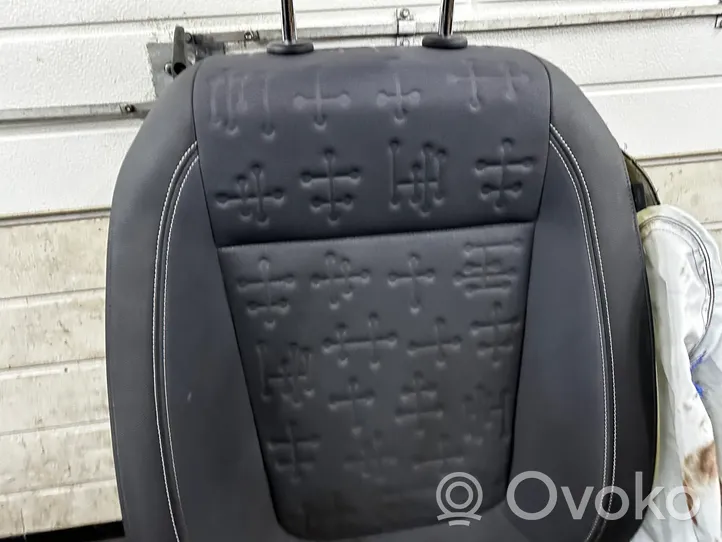 Opel Meriva B Fotel przedni kierowcy 