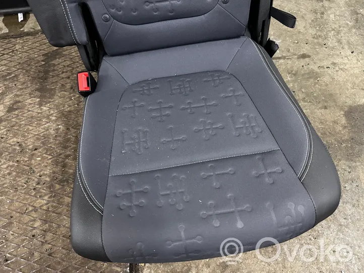 Opel Meriva B Galinė sėdynė 