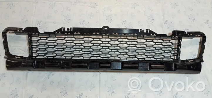 BMW 7 G11 G12 Grille inférieure de pare-chocs avant 51118073999