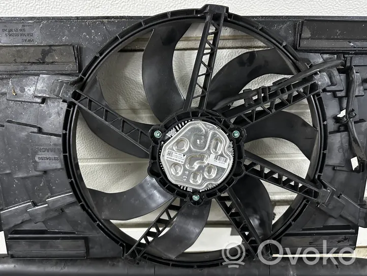Volkswagen Golf VII Ventilatore di raffreddamento elettrico del radiatore 5Q0121203CP