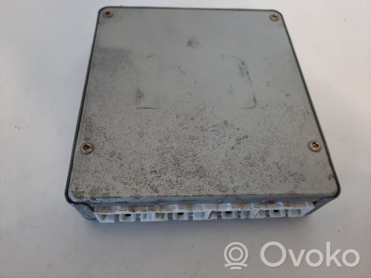 Mazda 6 Unité de commande, module ECU de moteur LF171888