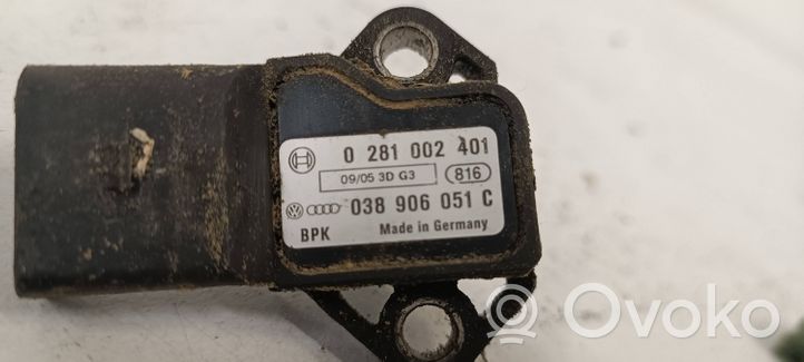 Audi A4 S4 B7 8E 8H Sensore di pressione 038906051C