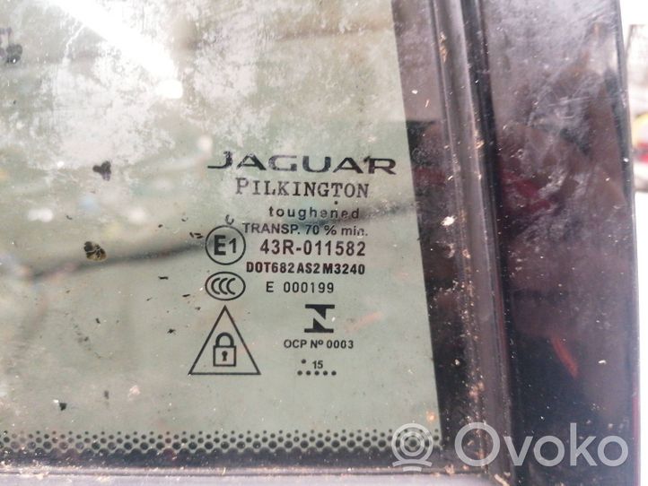 Jaguar XE Takaoven ikkunalasi 43R011582