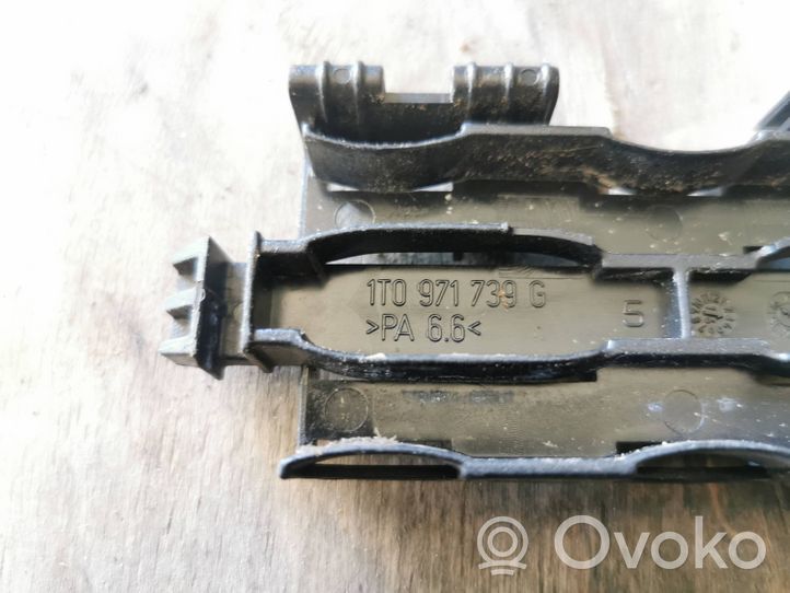 Volkswagen Sharan Cita veida dzinēja nodalījuma detaļa 1T0971739G