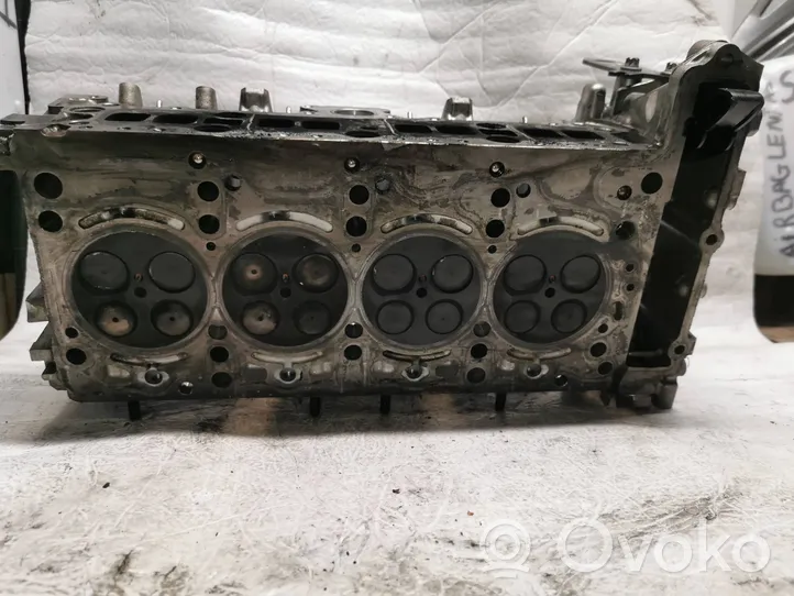 Mercedes-Benz B W246 W242 Engine head R651015