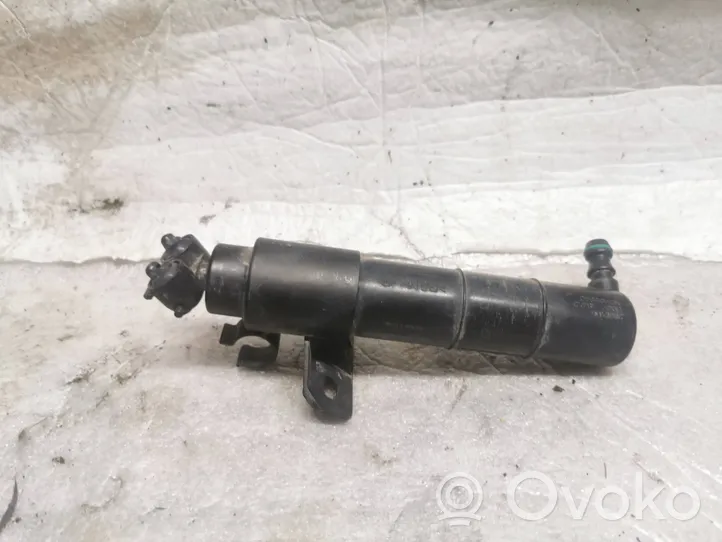 Volkswagen Touareg I Dysza spryskiwacza lampy przedniej 7L6955978A