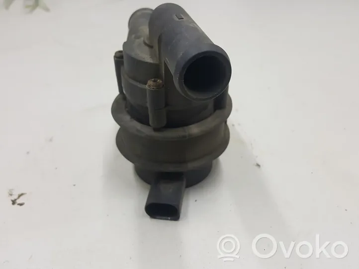 Volkswagen Golf IV Electric auxiliary coolant/water pump 30950001