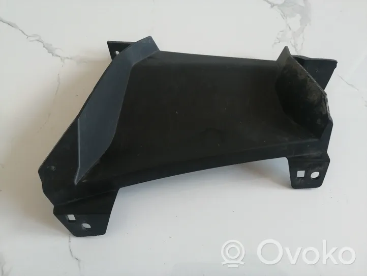 Audi A4 S4 B9 8W Gaisa plūsmas novirzītājs (-i) 8W0121763H