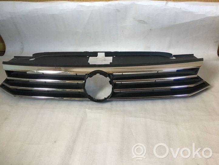 Volkswagen PASSAT B6 Front bumper upper radiator grill 3C0853653