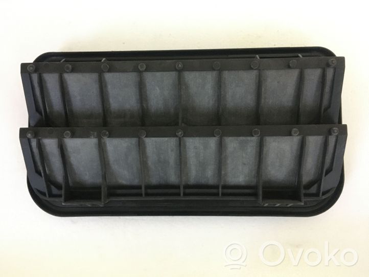 Volkswagen PASSAT B7 Quarter panel pressure vent 3C0819465