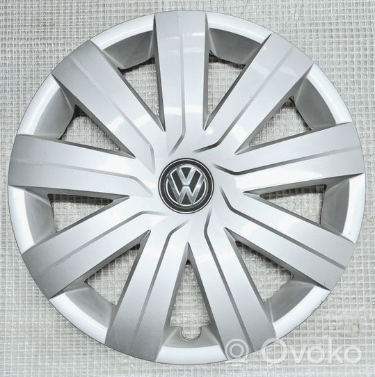 Volkswagen Jetta VI R15 wheel hub/cap/trim 5C0601147D