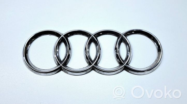 Audi A4 S4 B8 8K Manufacturers badge/model letters 8K9853742