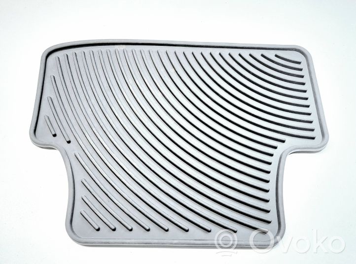 Volkswagen Jetta VI Front floor mat 5G1061550A