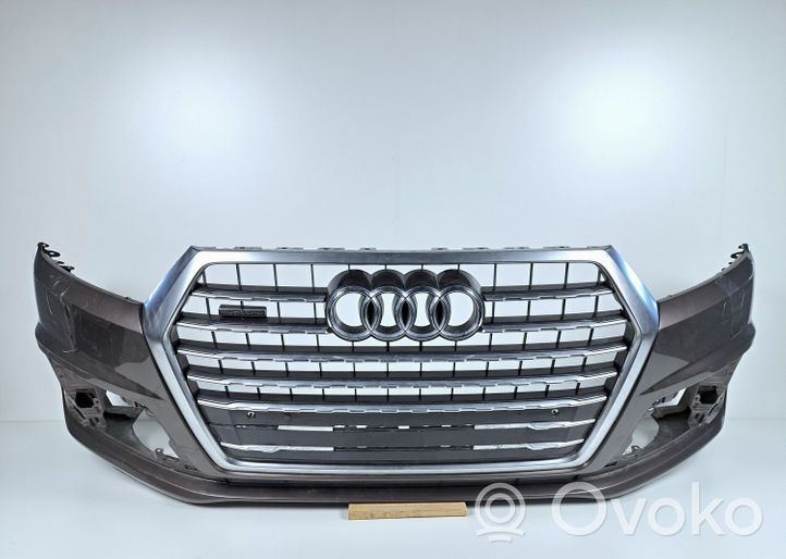 Audi Q7 4M Paraurti anteriore 4M0807096A