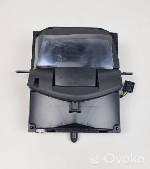 Mazda 3 II Ekrāns / displejs / mazais ekrāns B62S55HU0K