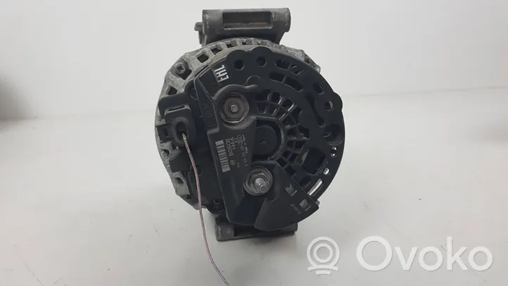 Audi A4 S4 B8 8K Generator/alternator 0124525226