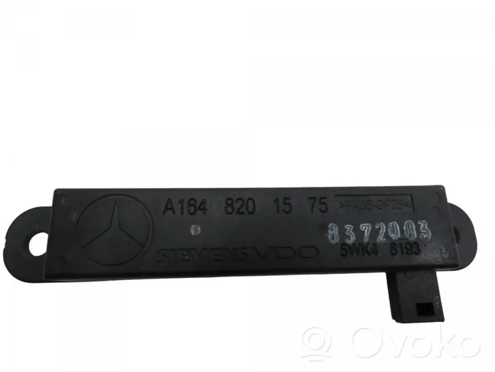 Mercedes-Benz GL X164 Radio antena A1648201575