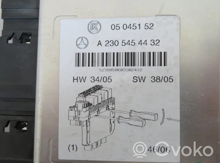 Mercedes-Benz SL R230 Saugiklių dėžė (komplektas) A2305454432