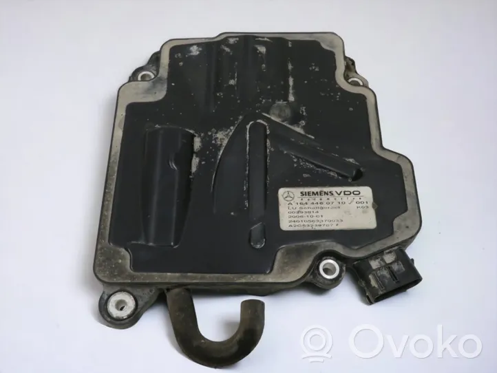 Mercedes-Benz R W251 Pavarų dėžės detalė A1644460710