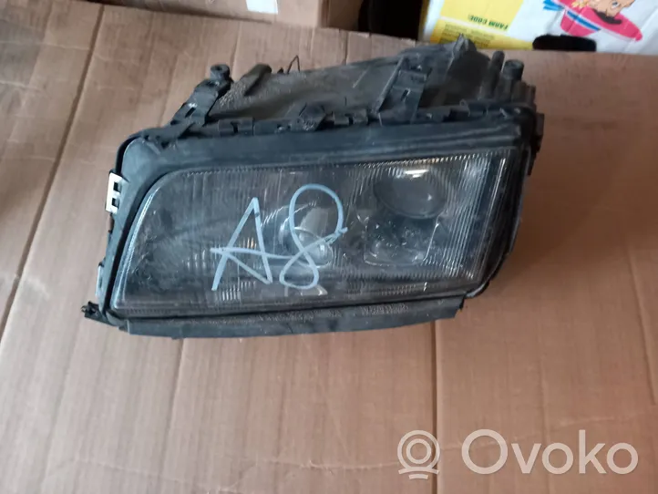 Audi A8 S8 D2 4D Lampa przednia 1305235230