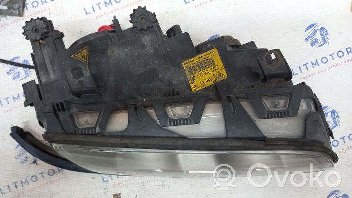 BMW 3 E46 Lampa przednia 8377262