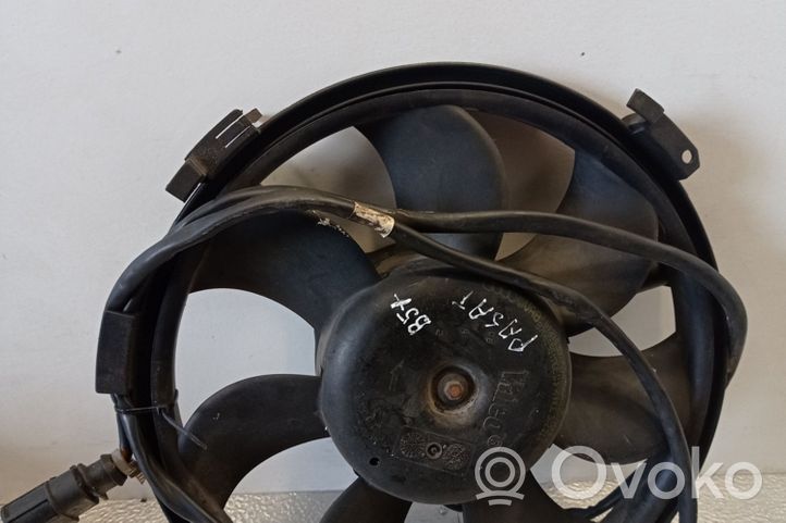 Volkswagen PASSAT B5.5 Convogliatore ventilatore raffreddamento del radiatore 1J0973852