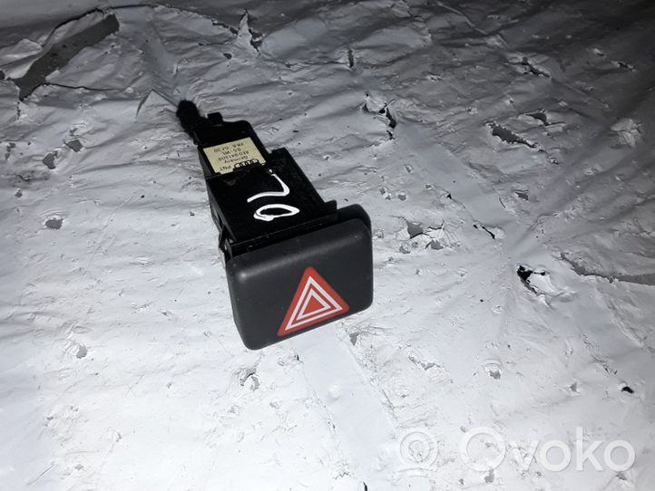 Audi A4 S4 B6 8E 8H Interrupteur feux de détresse 8E0941509