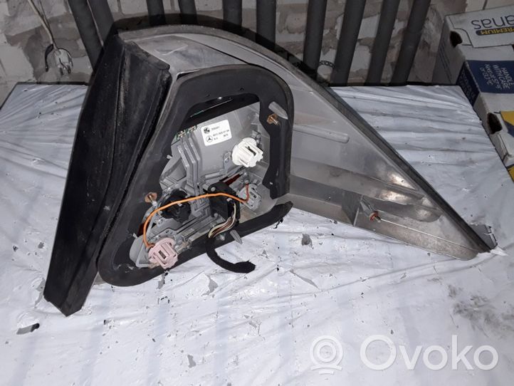 Mercedes-Benz S W220 Lampa tylna A2208200164