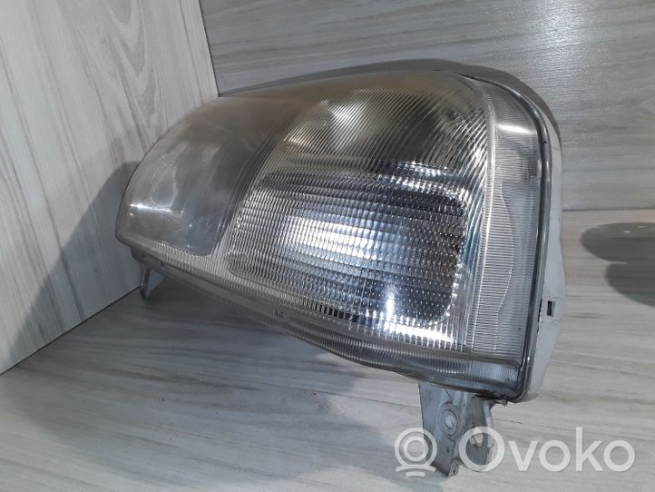 Suzuki Grand Vitara I Phare frontale 10032080